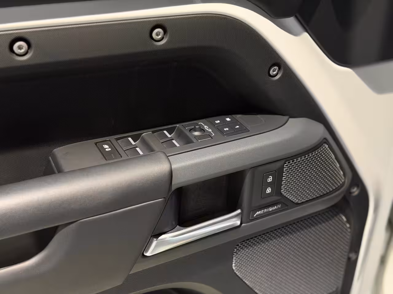 Land Rover Defender Hard Top 3.0 D200 110 MHEV X-Dynamic SE|Urban uitvoering|Pano|HSE|HUD|StandkachelKeyless|Memory|Mer