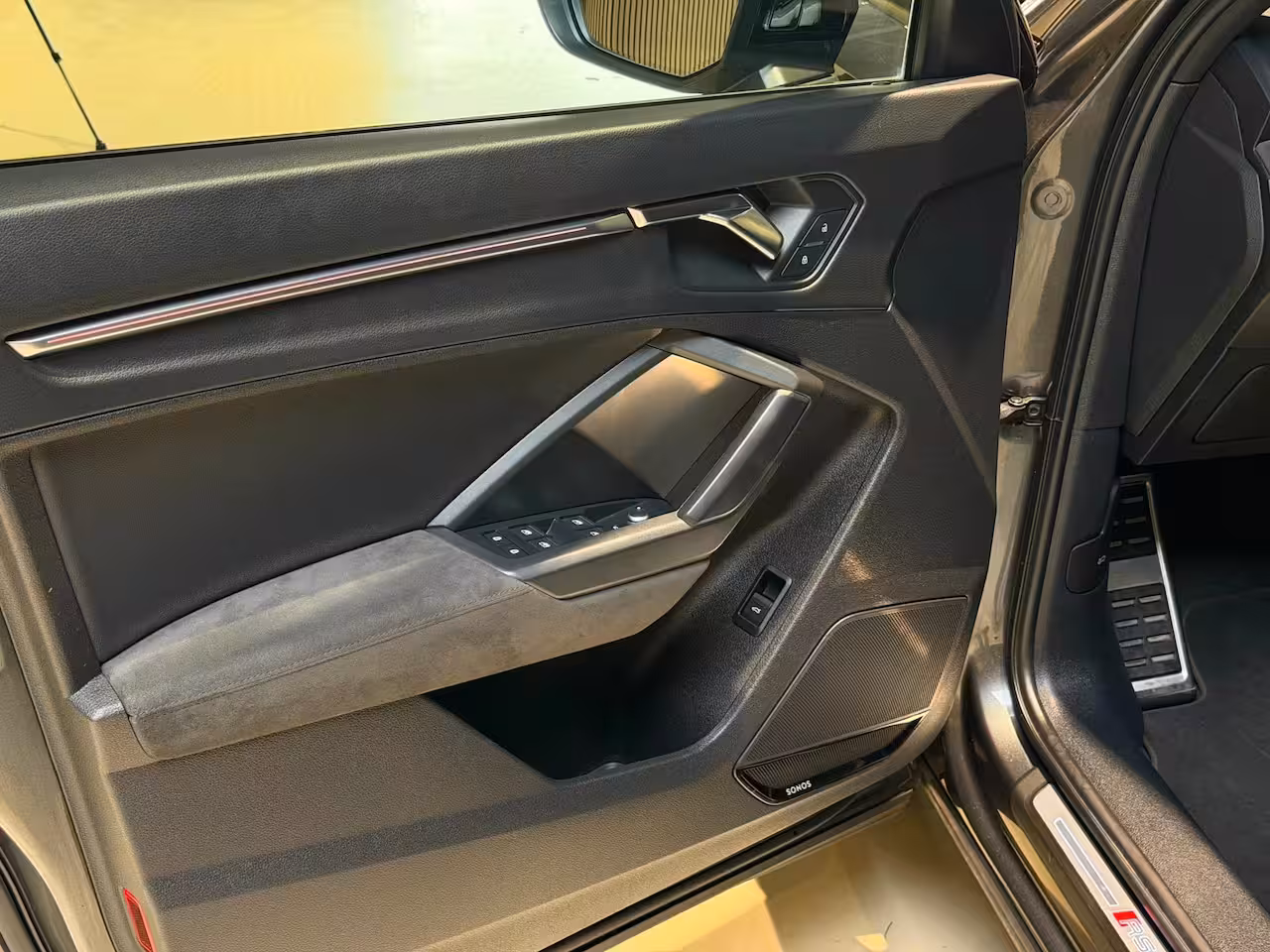 Audi RSQ3 Sportback 2.5 TFSI|Pano|RS Seats|Camera|Sonos|Matrix|Trekhaak