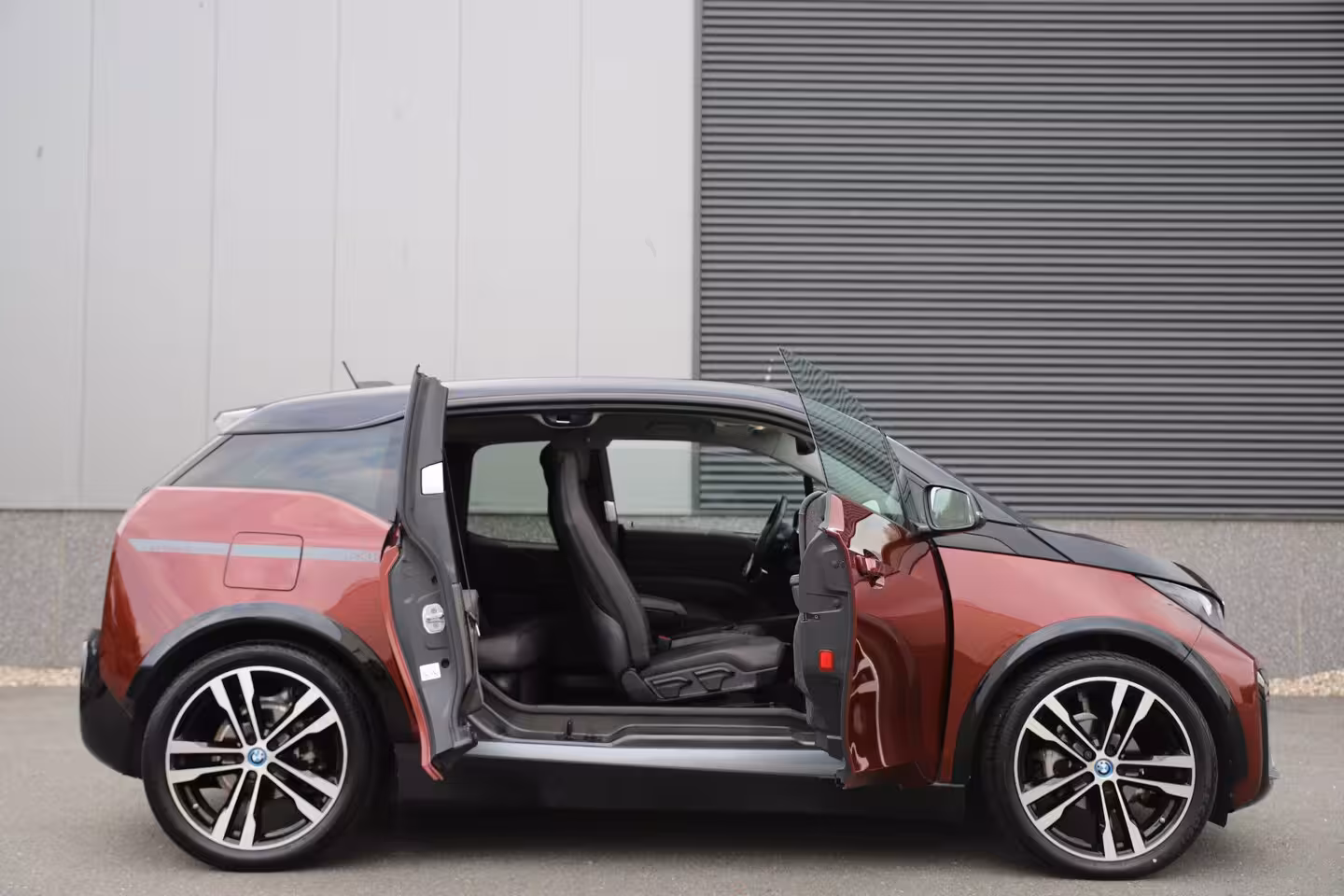 BMW i3 S /184pk*Unique Forever*120Ah 42 kWh/Leder/W-pomp/Carplay/20"/3-fase