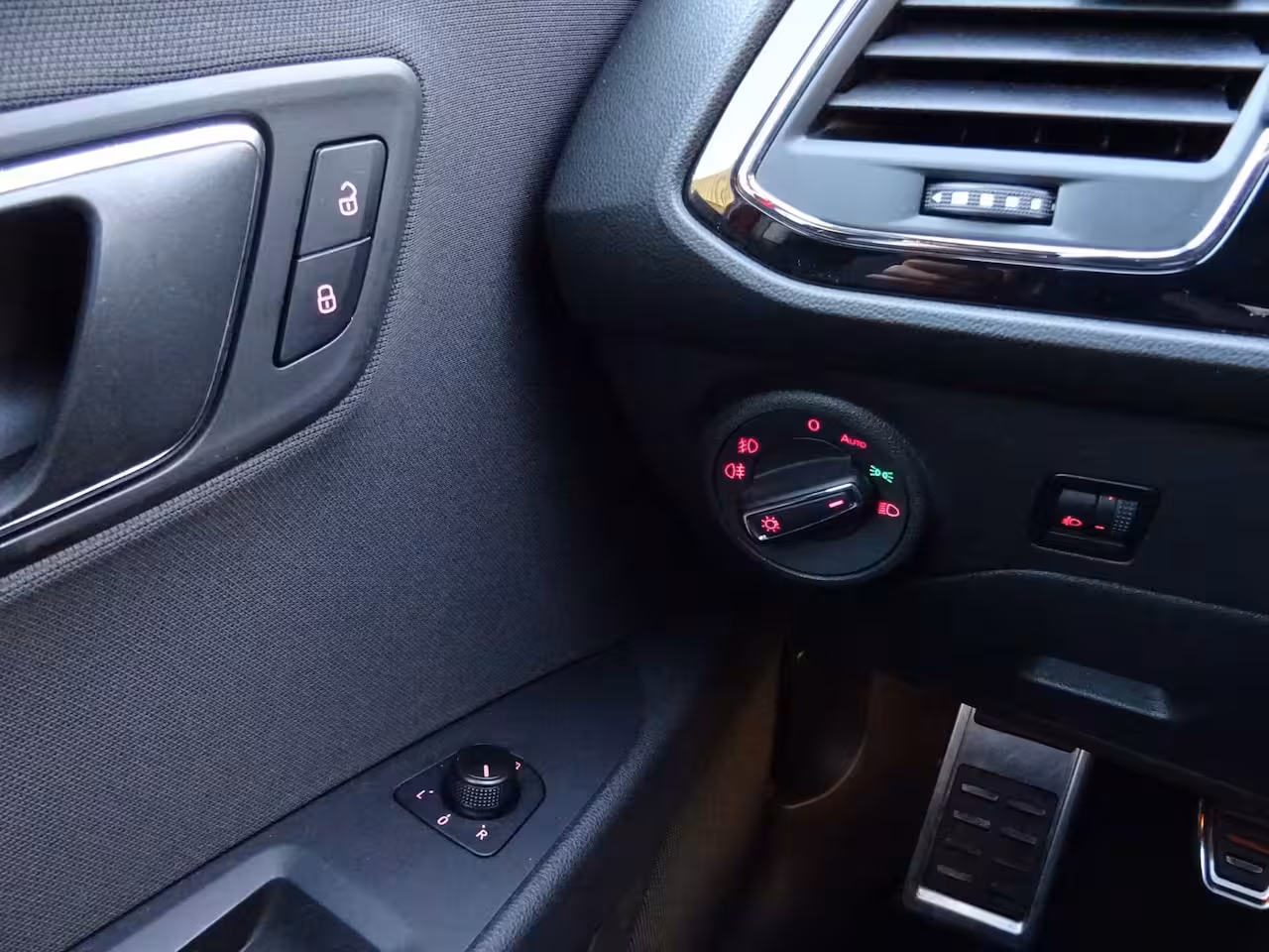 Seat Leon SC 1.2 TSI 105 PK Style Carplay Cruise Climate