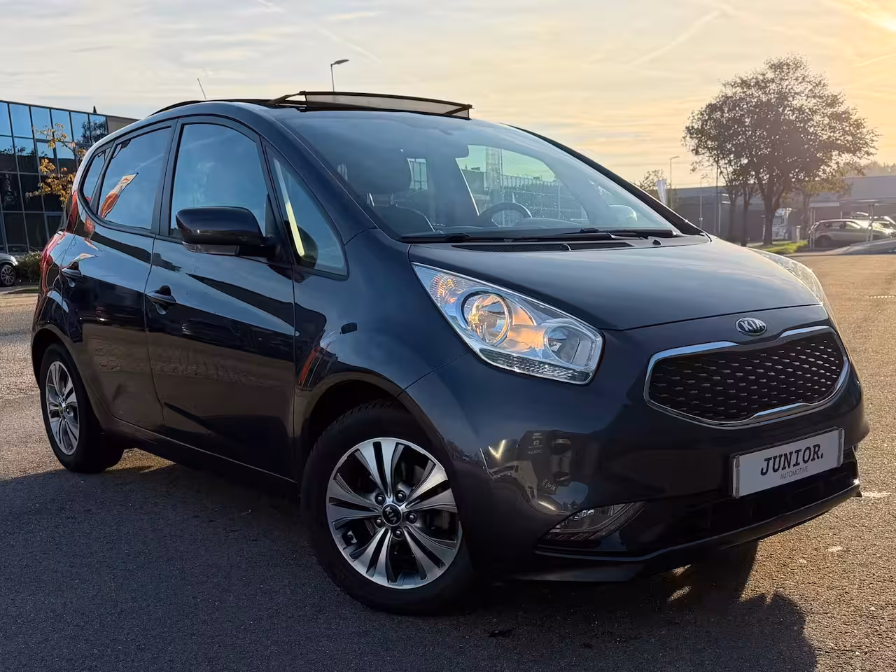Kia Venga 1.4 CVVT Edition PANORAMADAK/DEALERONDERHOUDEN/CAMERA