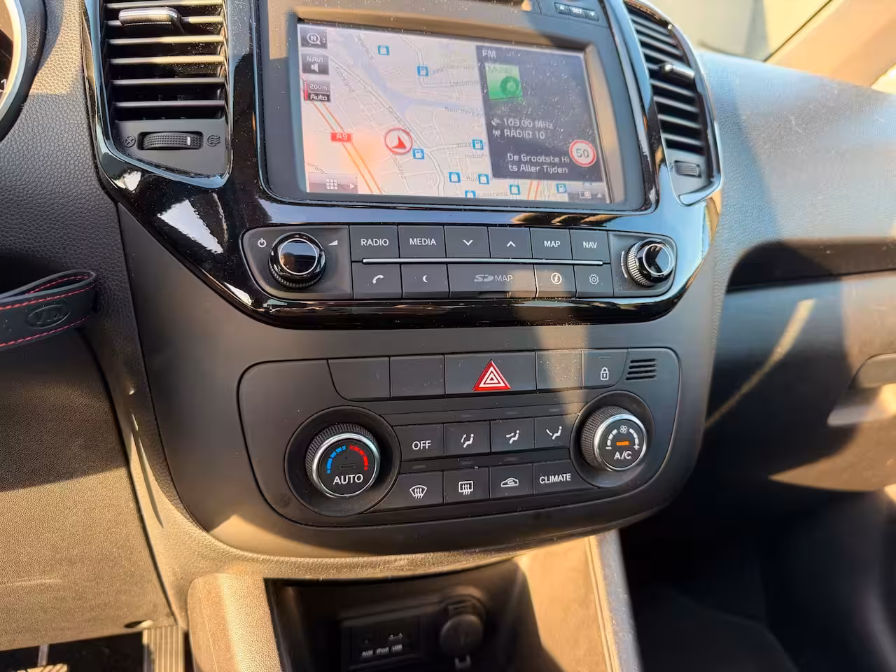Kia Venga 1.4 CVVT Edition PANORAMADAK/DEALERONDERHOUDEN/CAMERA