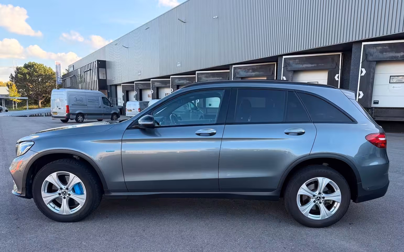 Mercedes-Benz GLC-klasse 350e 4MATIC Prestige PANO/CAMERA/TREKHAAK/CRUISE/STOELVERWARMING
