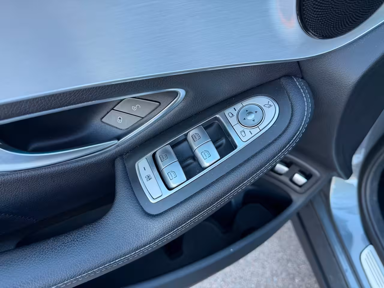 Mercedes-Benz GLC-klasse 350e 4MATIC Prestige PANO/CAMERA/TREKHAAK/CRUISE/STOELVERWARMING