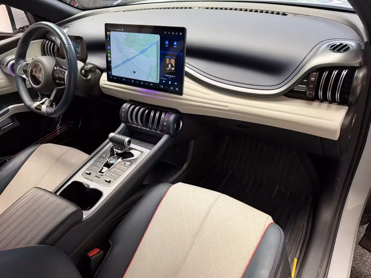 BYD Atto 3 (SOH 95%) DESIGN 60 kWh WLTP 420 KM * 45 STUKS OP VOORRAAD* APPLE CARPLAY/ ANDROID AUTO EL