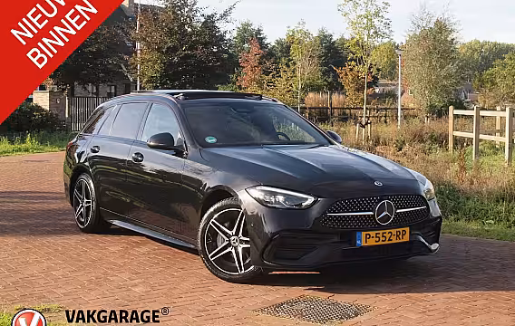 Mercedes-Benz C-klasse Estate 300 e AMG Line | Panoramadak | AMG-Pakket | Night Pack | Burmester | Camera | Sfeerverlich