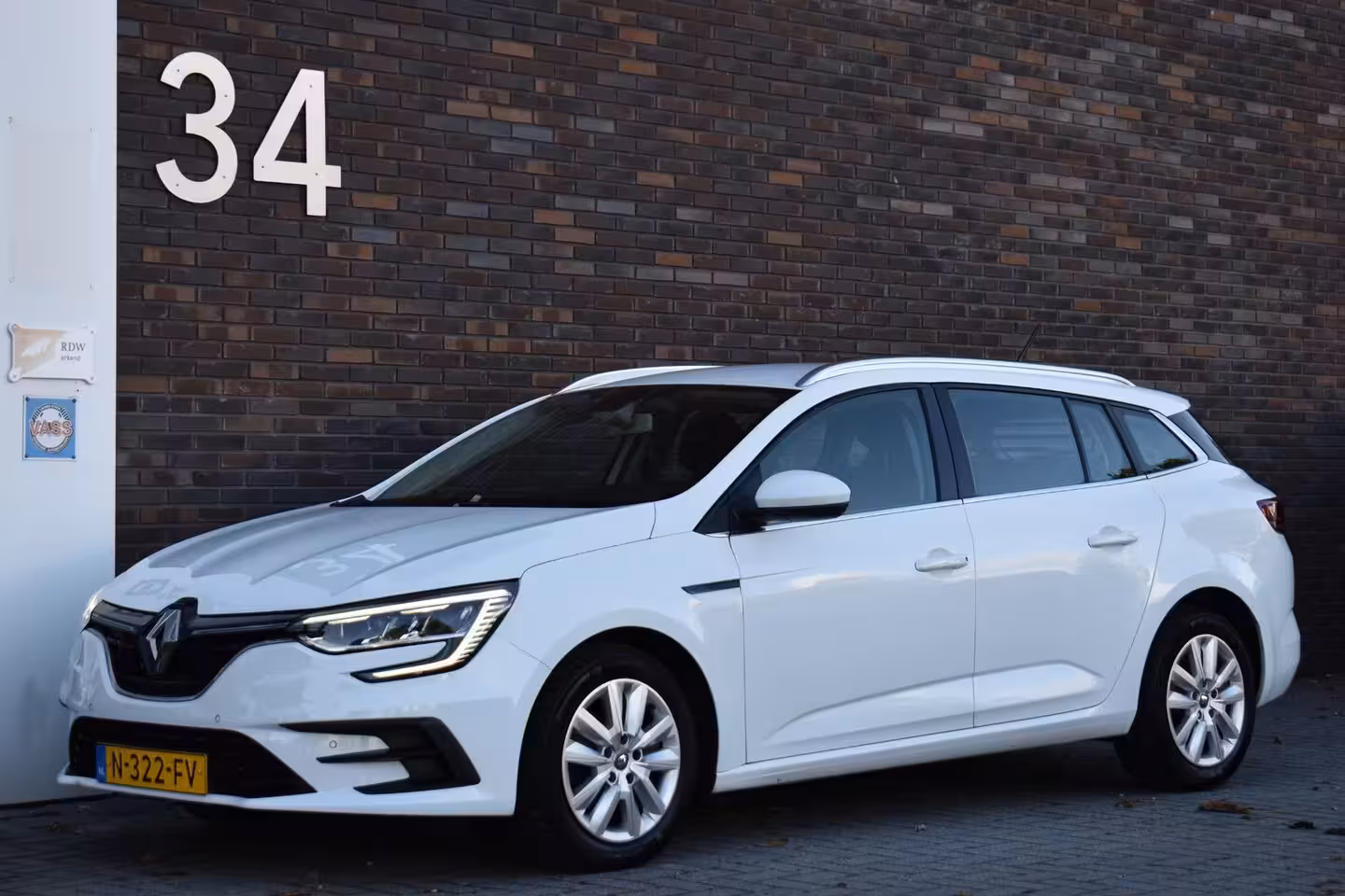 Renault Mégane Estate 1.0 TCe ECC LMV NAVI CRUISE