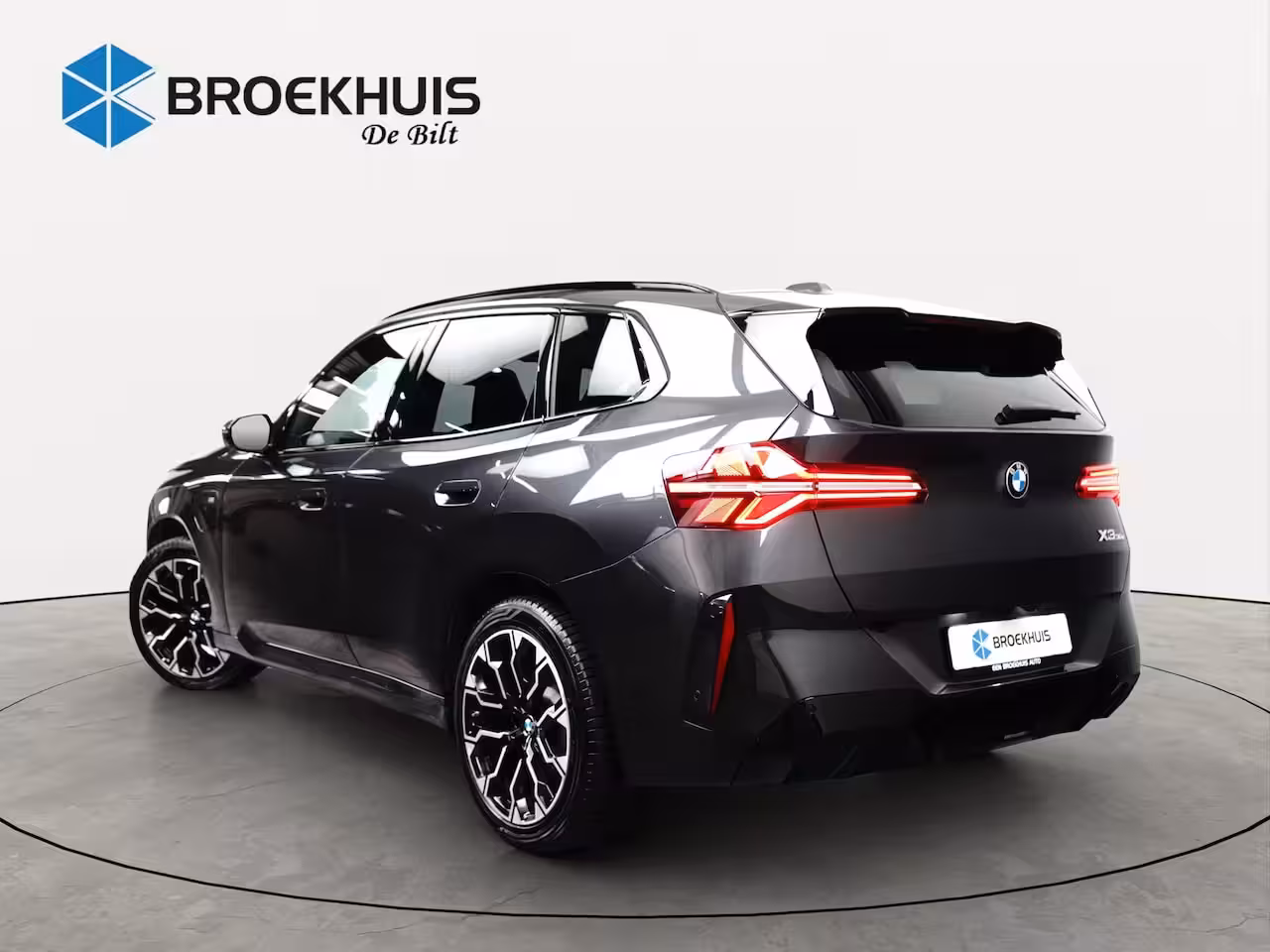 BMW X3 30e xDrive | M-SPORT | 360° CAMERA | PANODAK | ADAPTIVE CRUISE | ELEKTR. STOEL INCL MEMORY