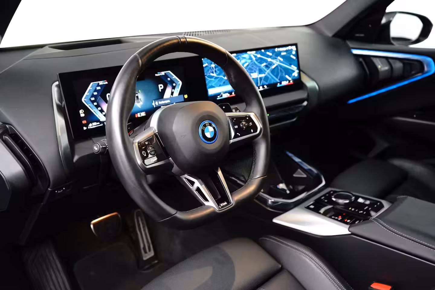 BMW X3 30e xDrive | M-SPORT | 360° CAMERA | PANODAK | ADAPTIVE CRUISE | ELEKTR. STOEL INCL MEMORY