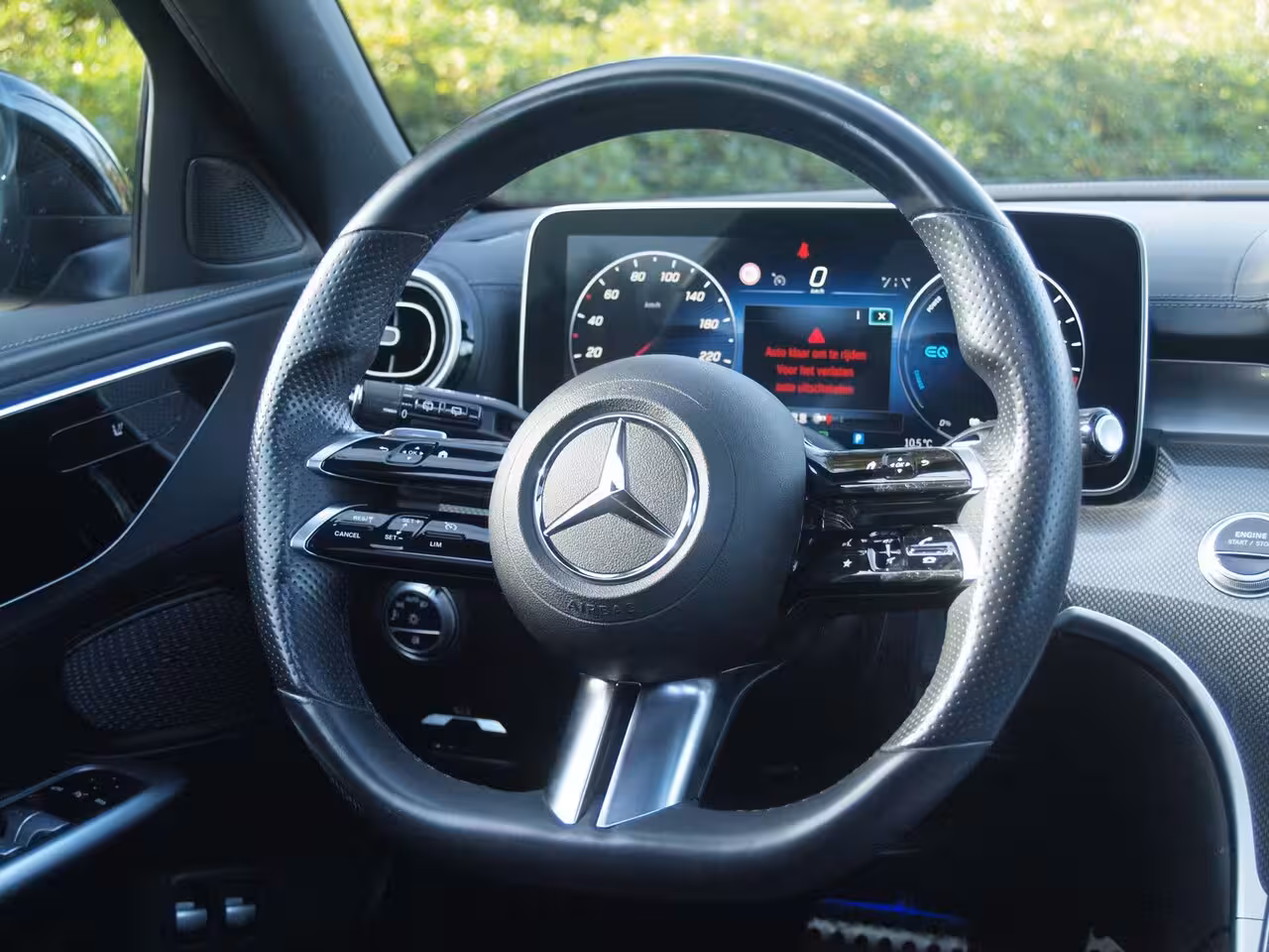 Mercedes-Benz C-klasse Estate 300 e AMG Line | Panoramadak | AMG-Pakket | Night Pack | Burmester | Camera | Sfeerverlich