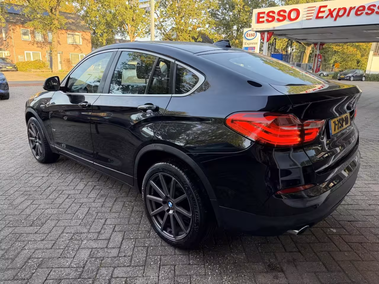 BMW X4 xDrive20d High Executive Led, Leer, Head-Up, Navi, LM
