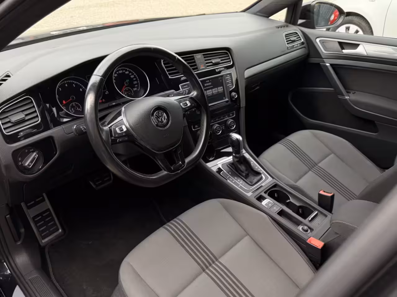 Volkswagen Golf 1.4 TSI Allstar DSG Camera PDC Inruil mogelijk