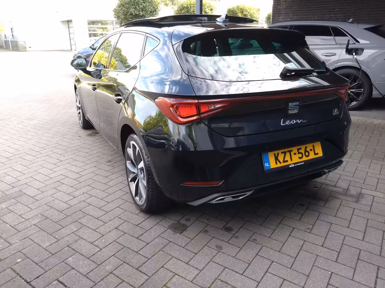 Seat Leon 1.4 TSI eHybrid PHEV FR Business Intense 1e eigenaar! *Panorama dak * Allseason banden *