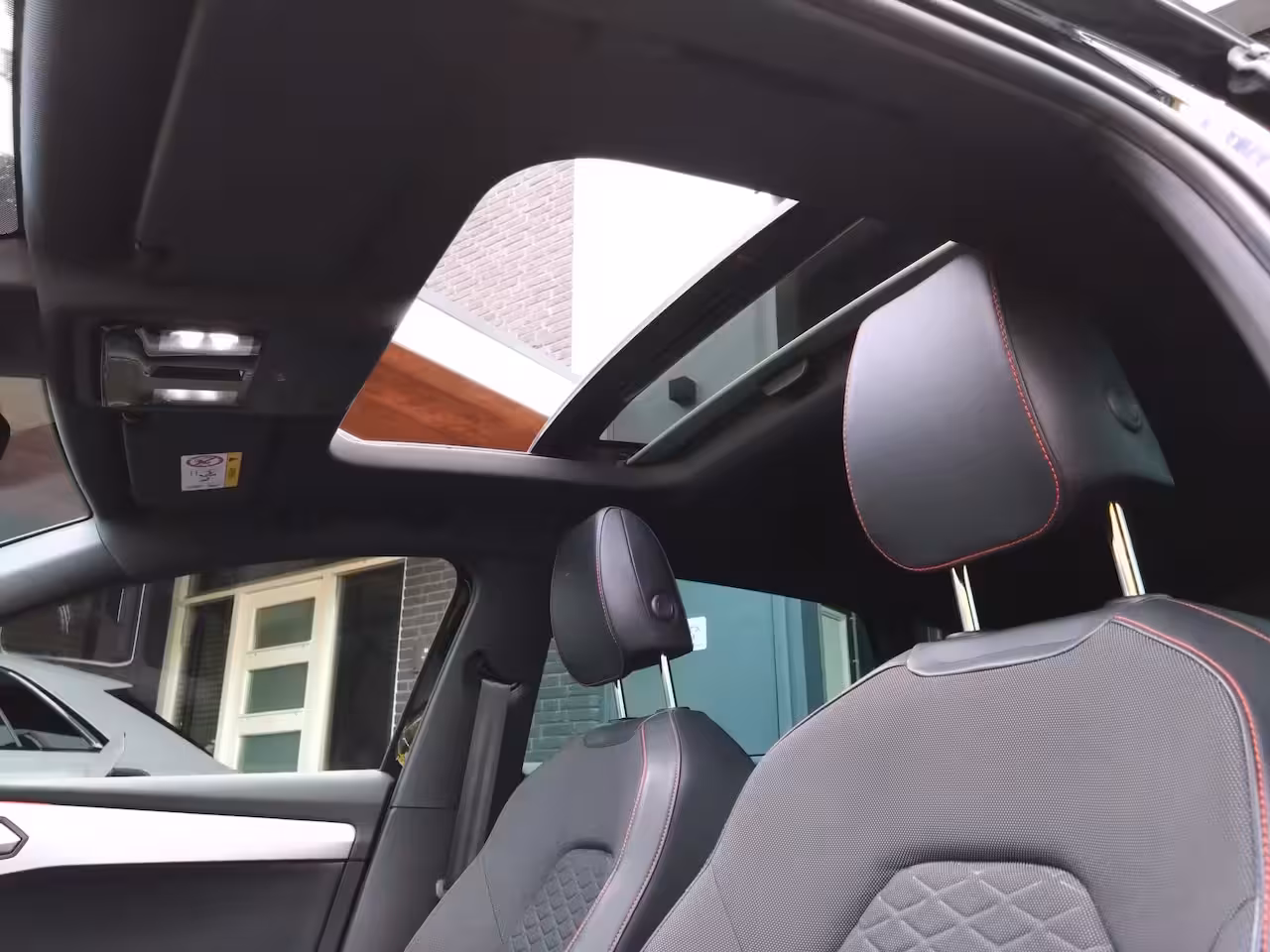 Seat Leon 1.4 TSI eHybrid PHEV FR Business Intense 1e eigenaar! *Panorama dak * Allseason banden *