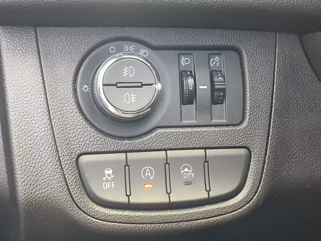 Opel Karl 1.0 Rocks Online Edition (4.795 KM) Rijklaar “Sinds 1970 | 5.000+ reviews | Score 9, 5 | S