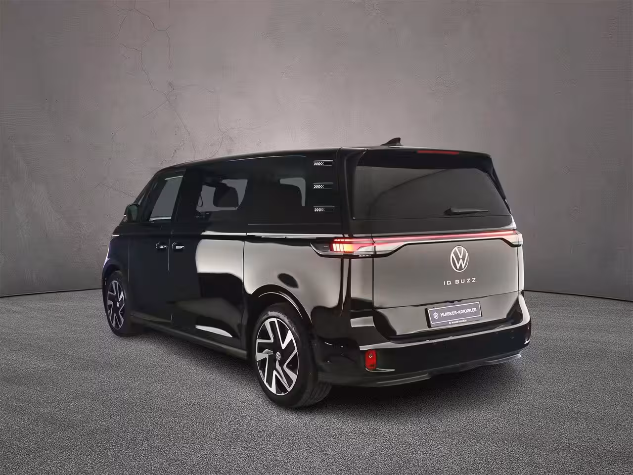 Volkswagen ID. Buzz Pro Bulli 286pk 86kWh LWB 7p. | Trekhaak | 20" | LED-matrix | 360gr Camera | AssistentiePl