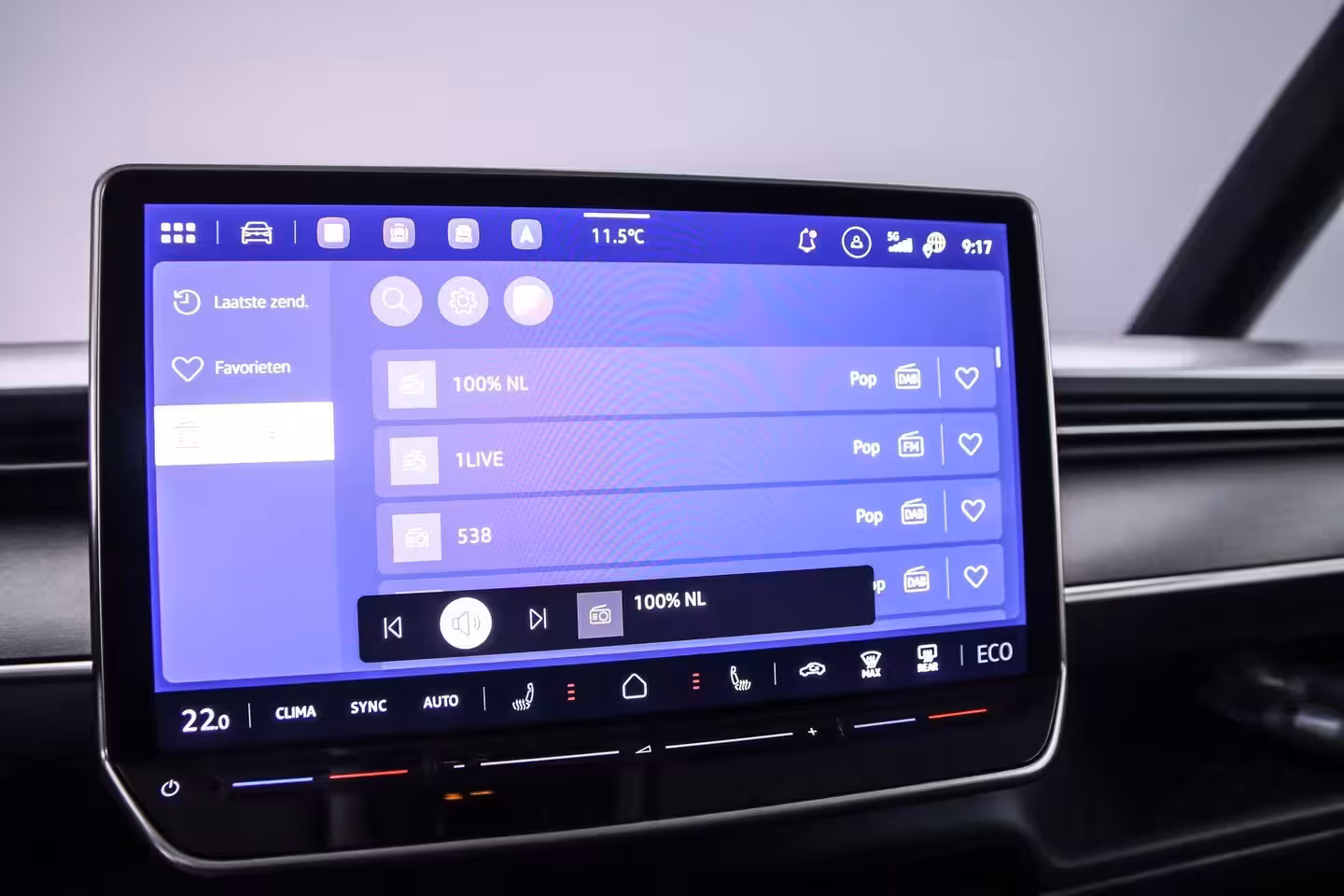 Volkswagen ID. Buzz Pro Bulli 286pk 86kWh LWB 7p. | Trekhaak | 20" | LED-matrix | 360gr Camera | AssistentiePl
