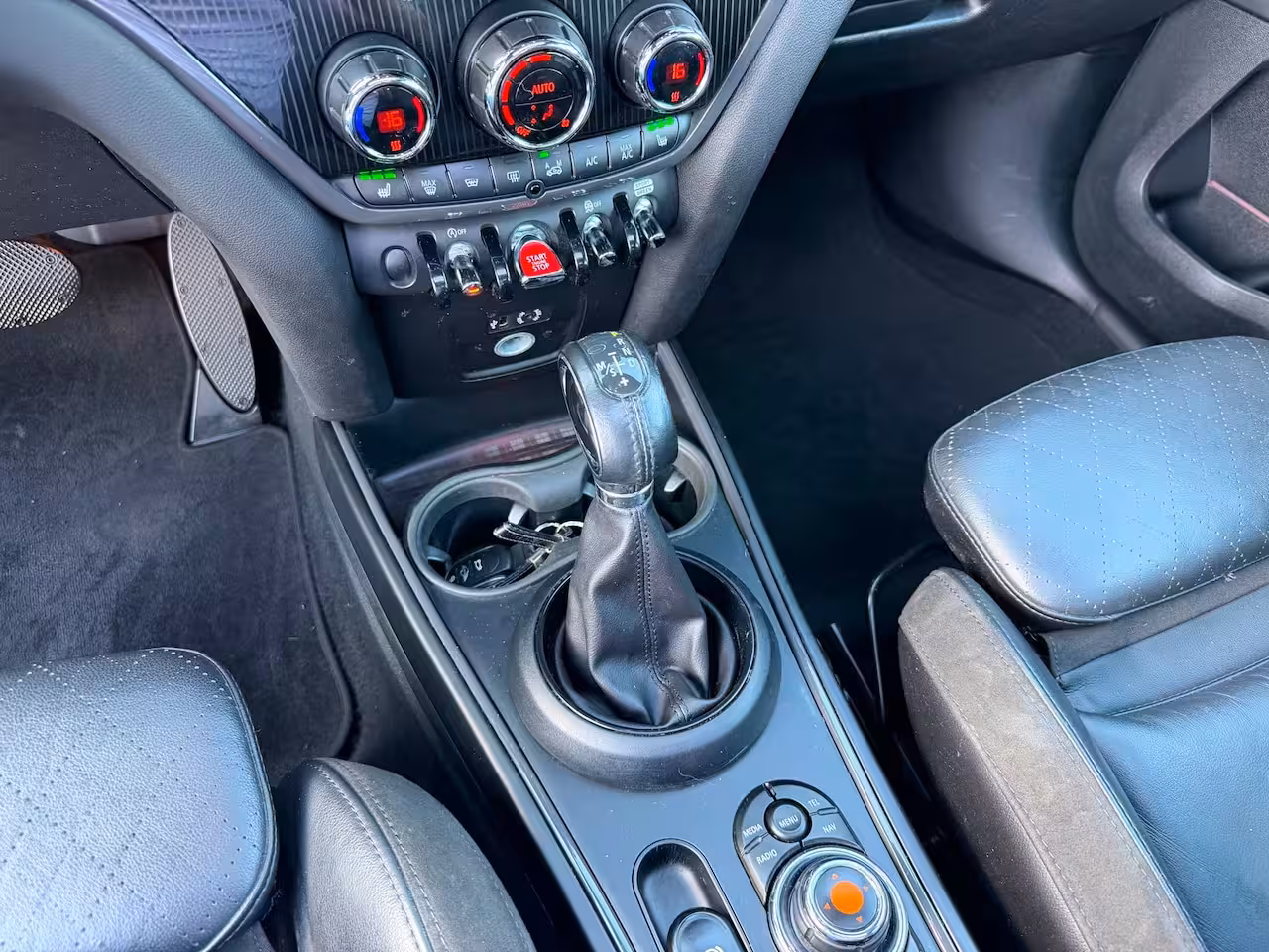 Mini Countryman 2.0 Cooper SD ALL4 Chili PANORAMADAK/LEDER/AUTO./KEYLES