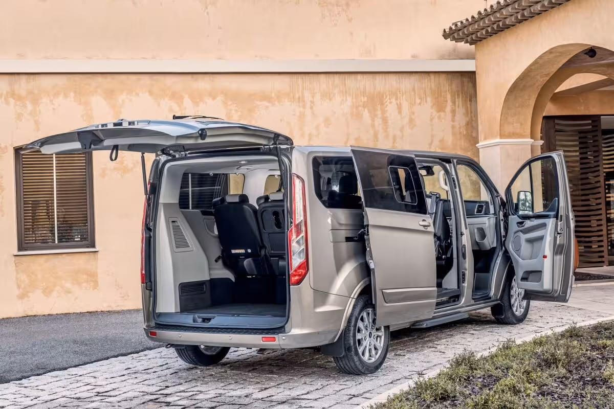 Ford Tourneo Custom