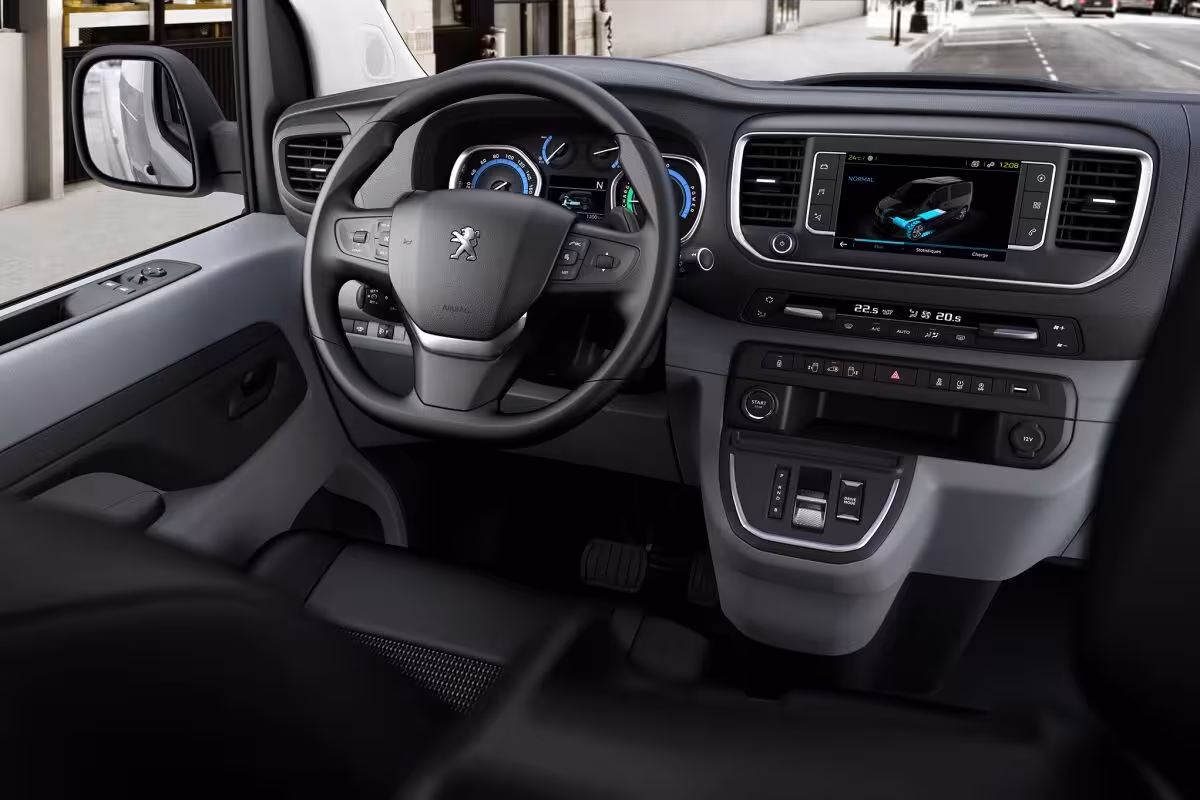 Peugeot e-Expert Combi