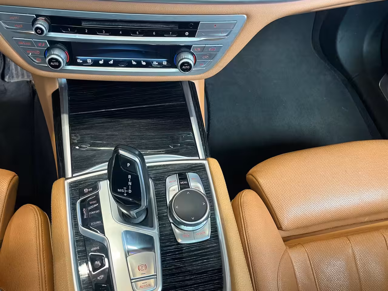 BMW 7-serie 740e iPerformance High Executive L Voll optie NL auto
