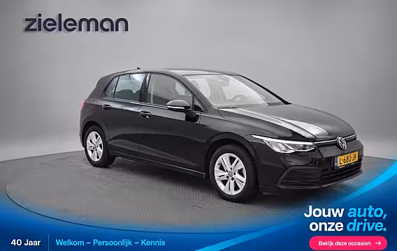 Volkswagen Golf 1.5 TSI Life - Carplay, Digitaal Cockpit, Adapt. Cruise, Afn. Trekhaak