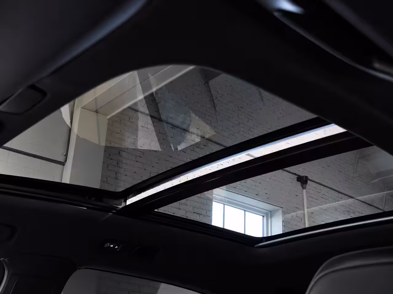 Volvo XC40 1.5 T5 Recharge | R Design | H/K | PANO | 360CAM