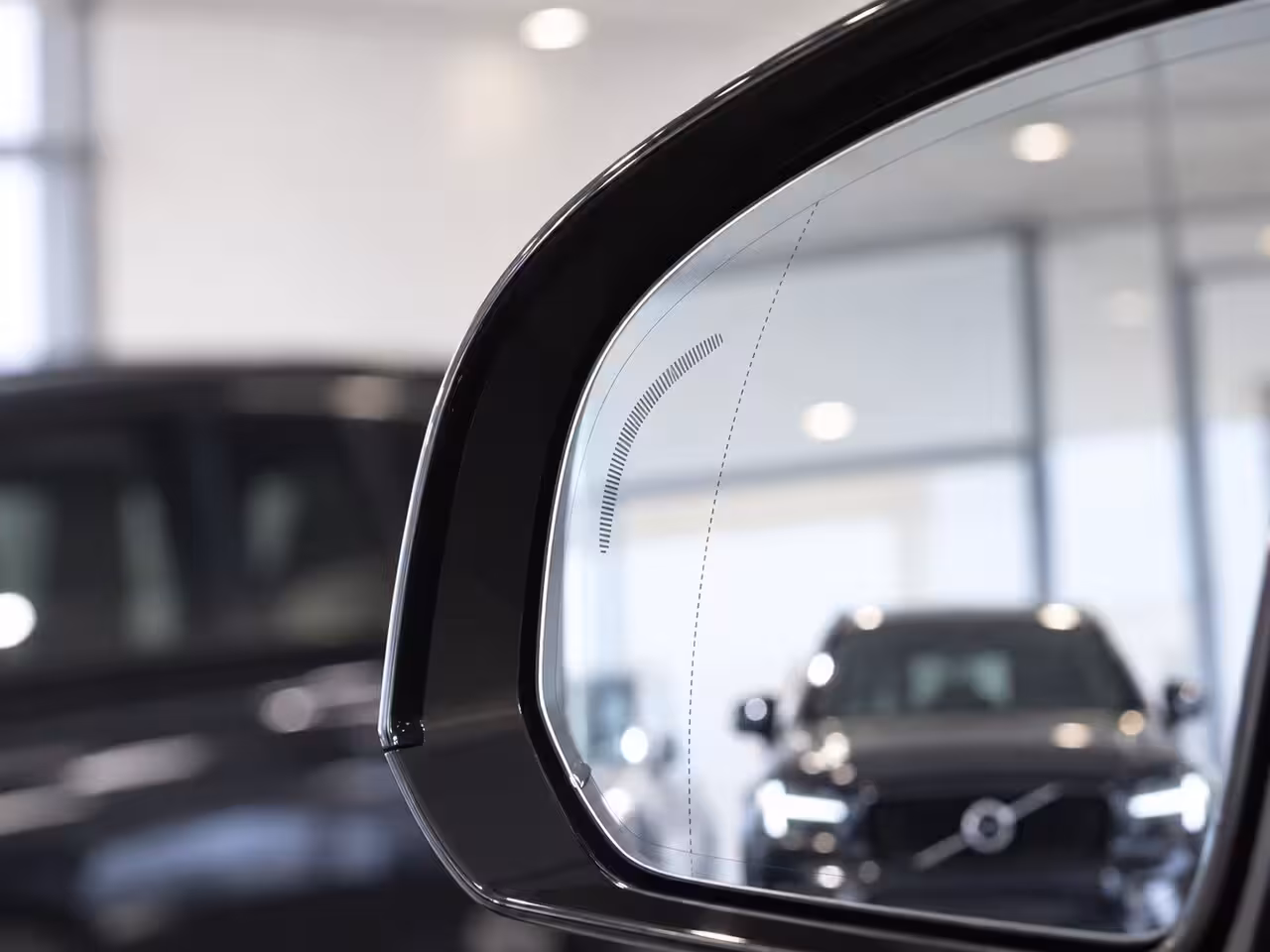 Volvo XC40 1.5 T5 Recharge | R Design | H/K | PANO | 360CAM