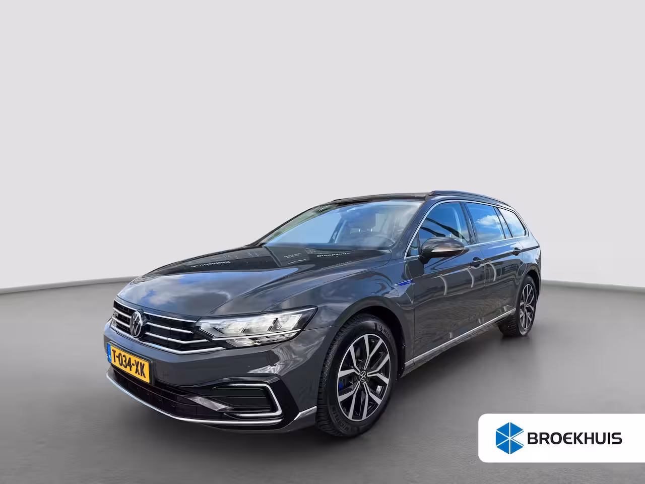 Volkswagen Passat Variant 1.4 TSI 218pk PHEV GTE Business | Camera | Ergo stoelen | Adaptive Cruise controle | LED k