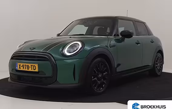 Mini 5-Deurs 1.5 Cooper Camden Edition Automaat | Leder l Climate control | Cruise control | Navigatie