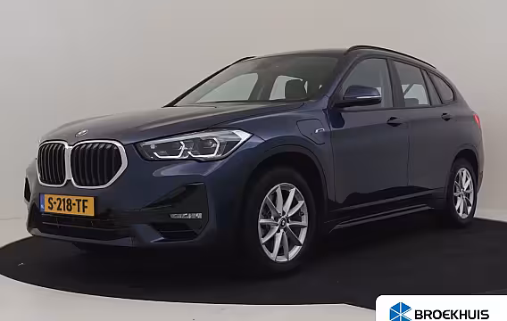 BMW X1 xDrive25e High Executive l Slechts 41 dkm l Leder l Stoelverwarming l Elekt. Klep l Full M
