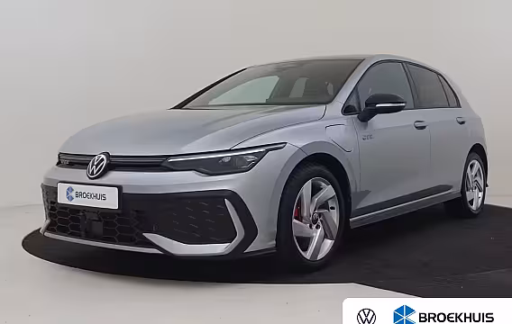 Volkswagen Golf 1.5 eHybrid GTE 272PK DSG/AUTO | Camera | IQ Light l Elektr. Trekhaak | Parkeerassistent |