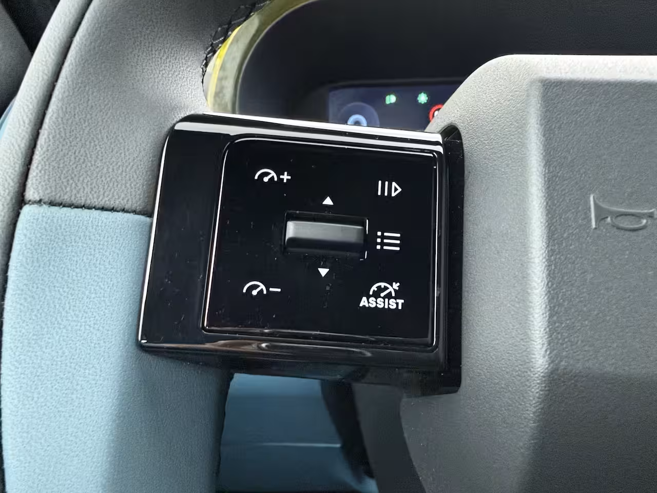 Fiat Grande Panda La Prima | 10, 25" touchscreen radio met Bluetooth, DAB & USB én Navigatie | Automatische