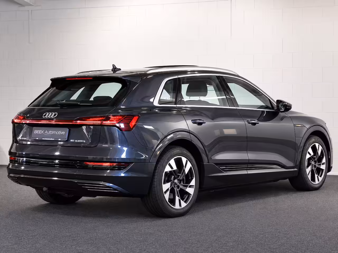 Audi e-tron 50 quattro 71 kWh | 91, 2% SoH | PANO | TRKHAAK |
