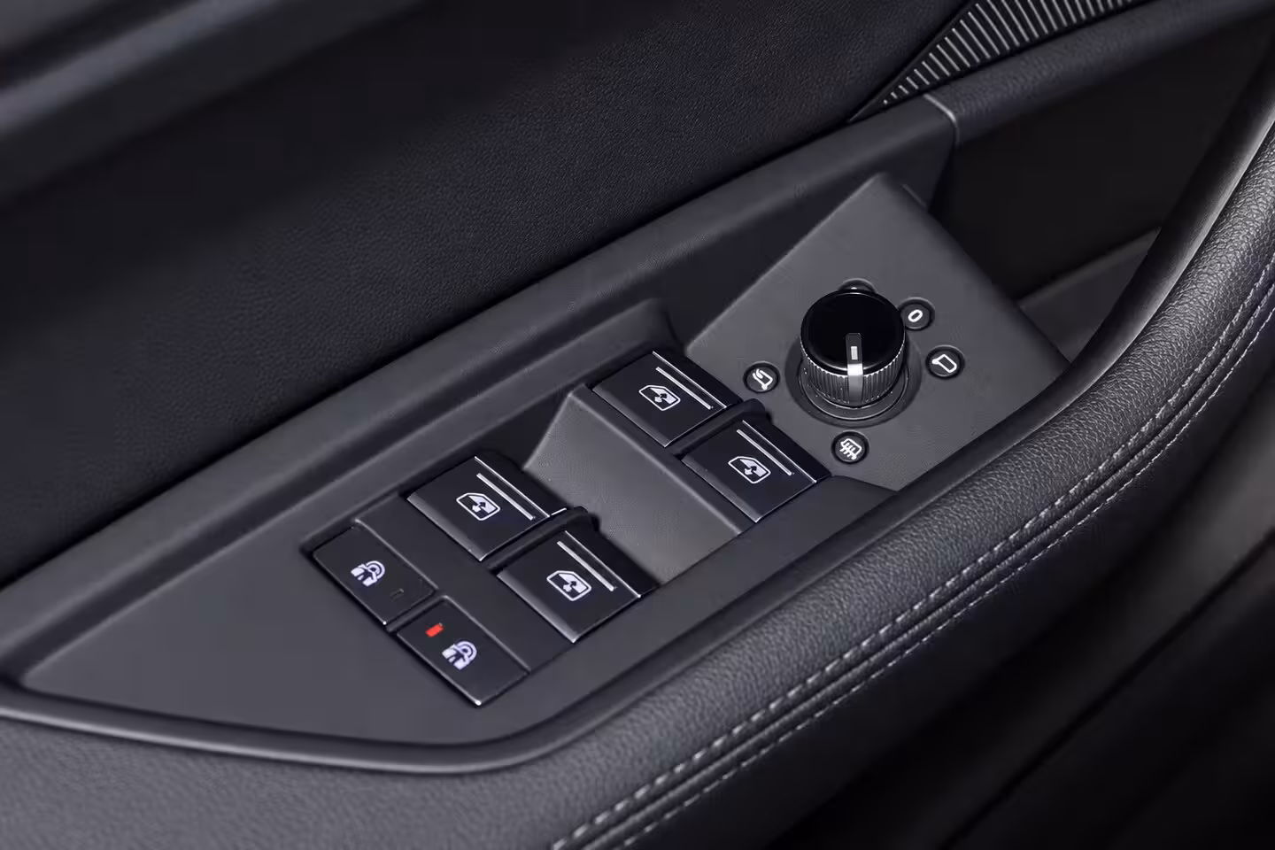 Audi e-tron 50 quattro 71 kWh | 91, 2% SoH | PANO | TRKHAAK |