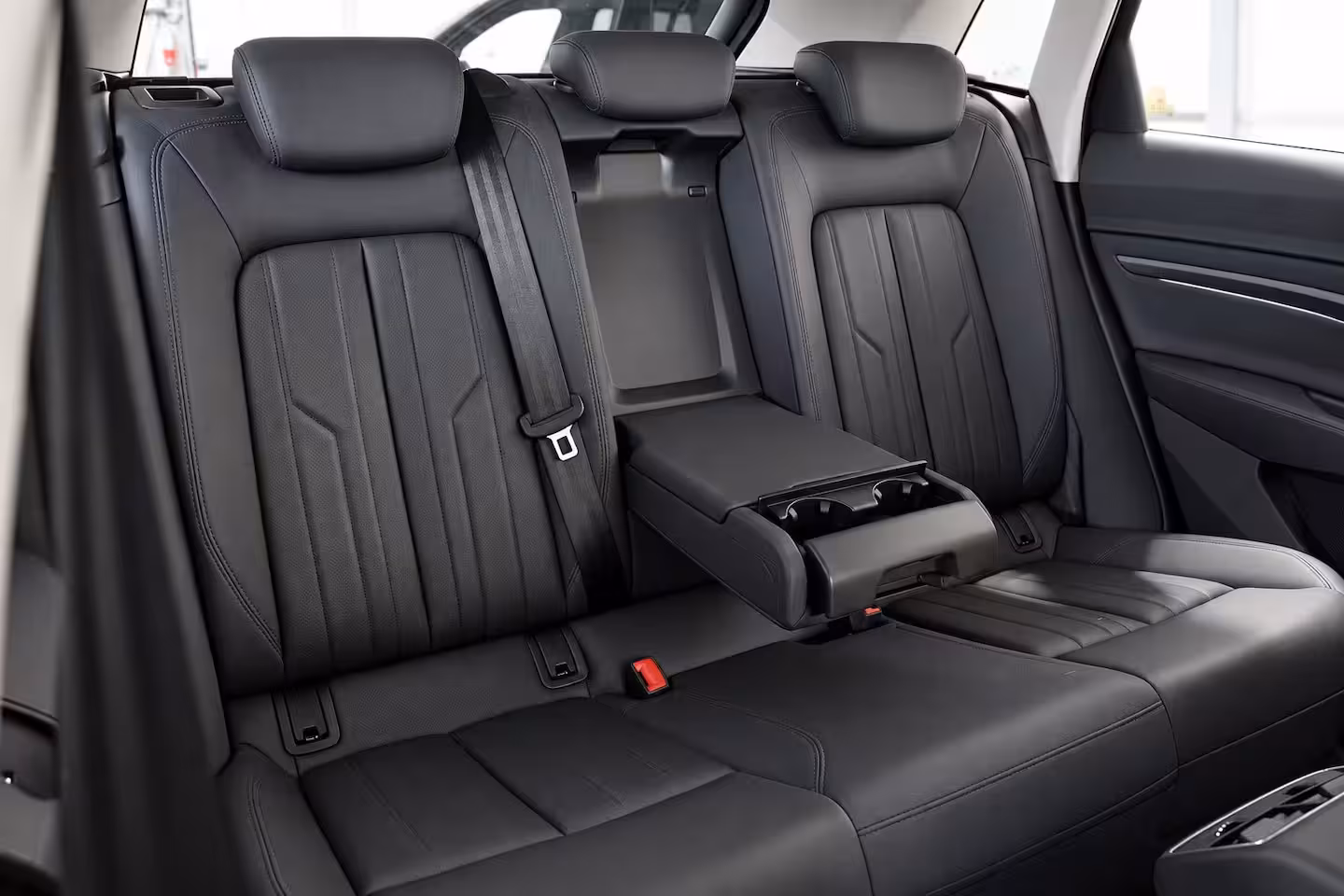 Audi e-tron 50 quattro 71 kWh | 91, 2% SoH | PANO | TRKHAAK |