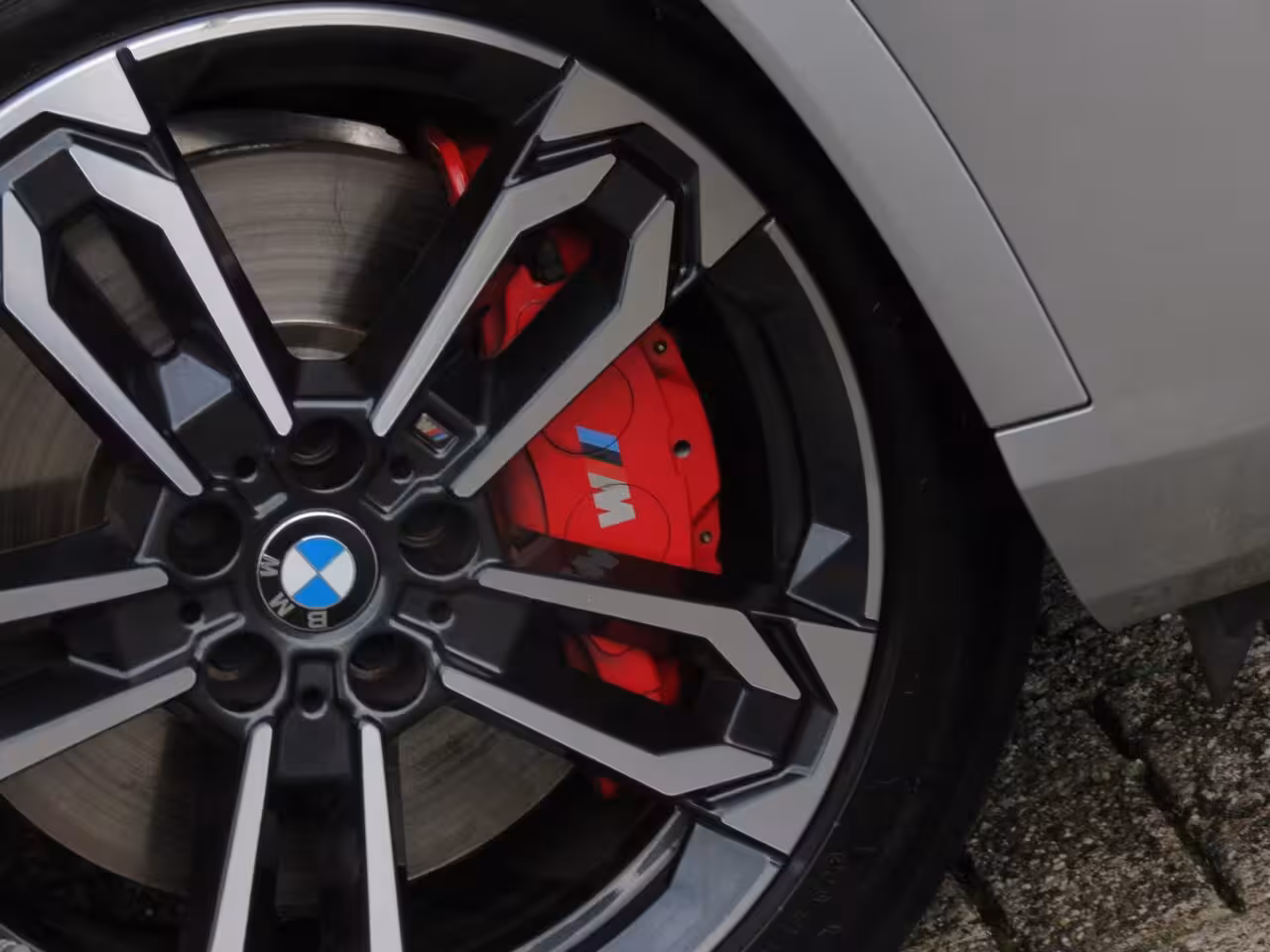 BMW X1 SDrive18i M-Sport PRO Massage Stoel|Camera|CarPlay|Navi|Live Cockpit Pro|Cruise|Clima|Shad