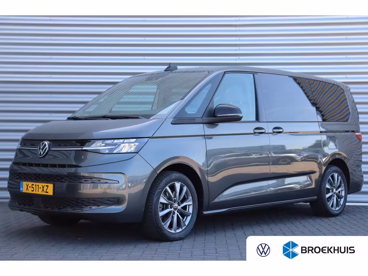 Volkswagen Multivan 1.4 e-HYBRID 217PK L2 7-ZITS BUSINESS LIFE SOH 98, 13% / NAVI / CLIMA / FULL-LED / PDC / 1