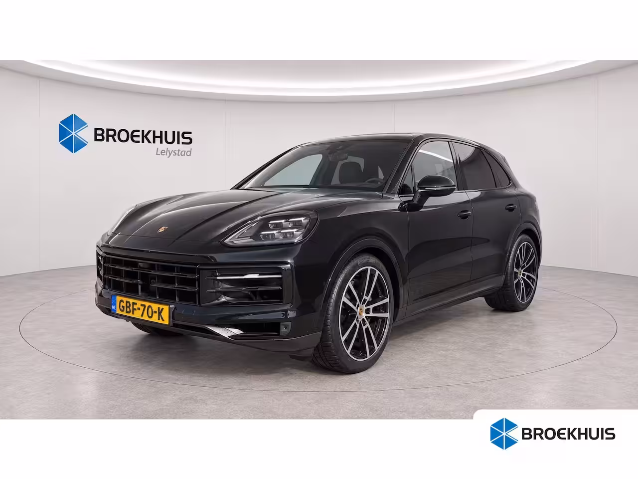 Porsche Cayenne 3.0 E-HYBRID 469PK / NAVI / LEDER / CLIMA / LED-MATRIX / 1E EIGENAAR / ORG. NL / BTW AUTO