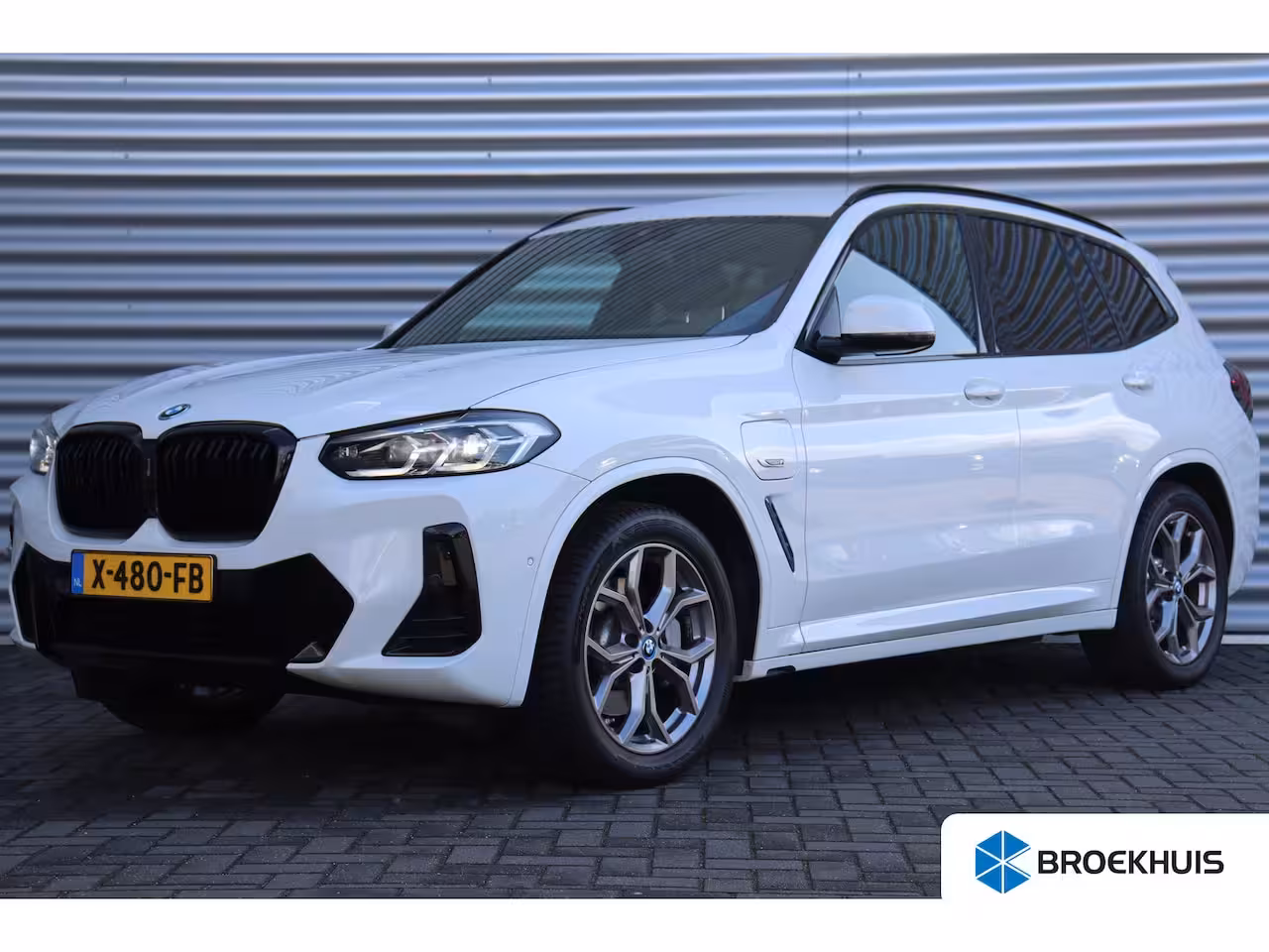 BMW X3 XDRIVE30e 292PK HIGH EXECUTIVE M-SPORT AUTOMAAT SOH 97% / NAVI / LEDER / FULL-LED / CLIMA