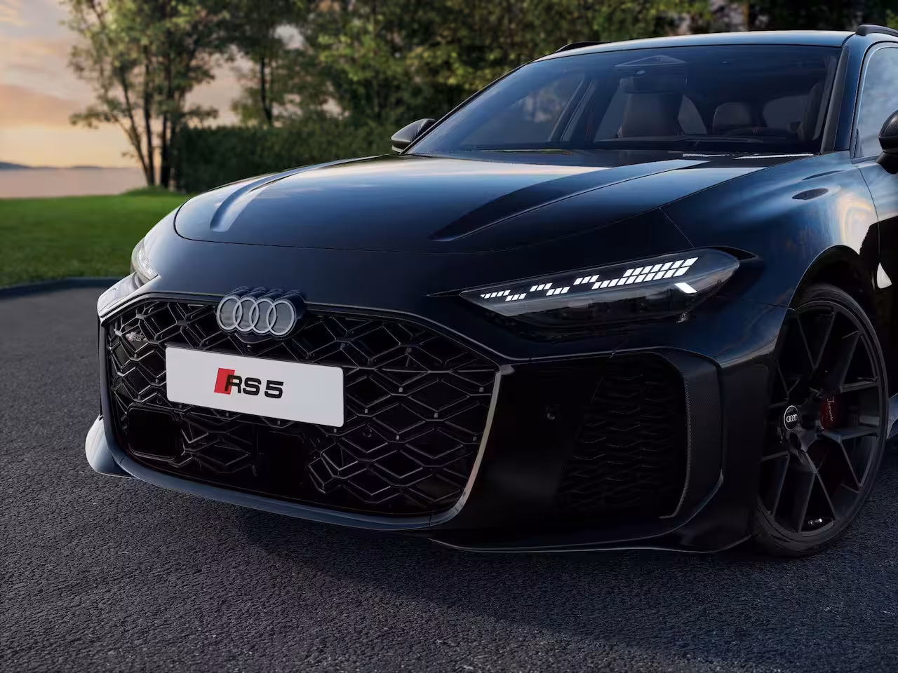 Audi RS5 Avant e-hybrid 640pk quattro | Sportpakket | Head-up Display | Keramische Remmen - Rode Re