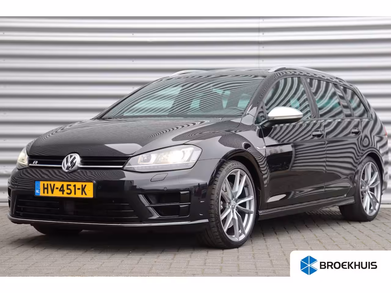 Volkswagen Golf Variant R 2.0 TSI 300PK 4-MOTION AUTOMAAT / NAVI / CLIMA / FULL-LED / ORG. NL. / 19" PRETORIA / PA