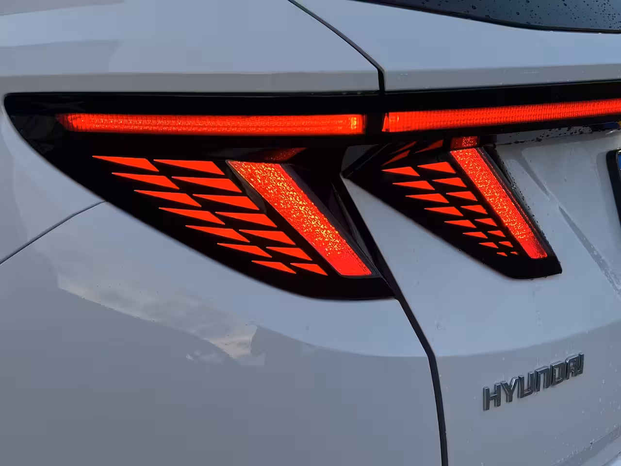 Hyundai Tucson 1.6 T-GDI 265pk PHEV N-Line 4WD | Leder | Climate | Keyless | Navigatie | Elek. Klep | Ful