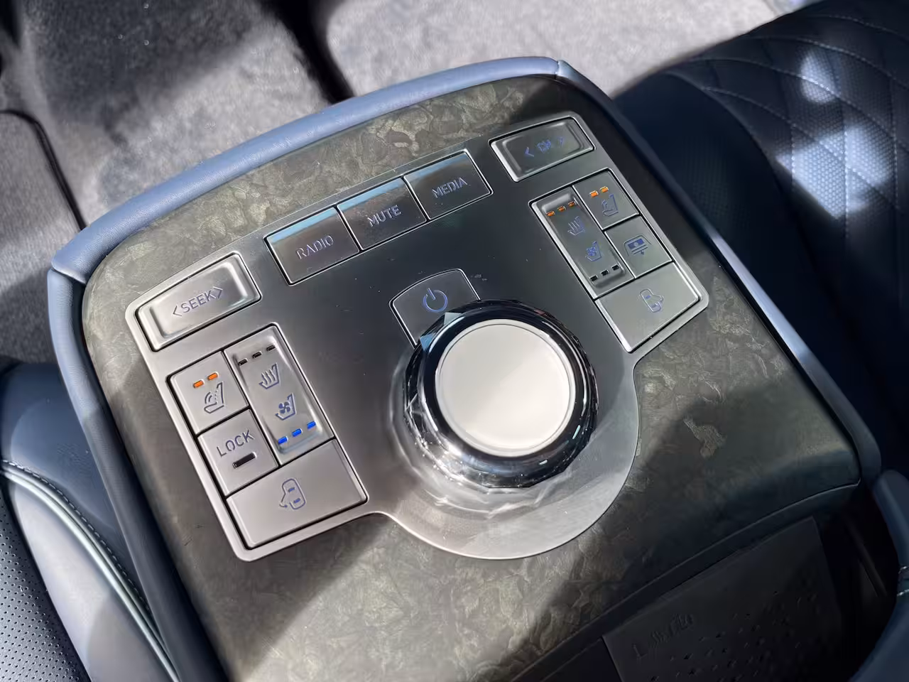 Genesis G80 94, 5kWh 370pk Luxury | BOMVOL | 4WD | Nappa Leder | Advanced Comfort Packet | Achterwielb