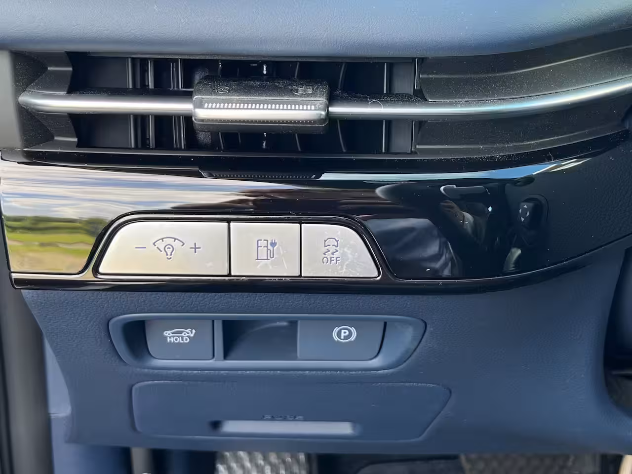 Genesis G80 94, 5kWh 370pk Luxury | BOMVOL | 4WD | Nappa Leder | Advanced Comfort Packet | Achterwielb