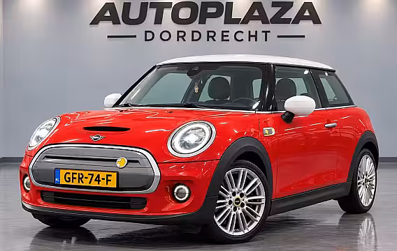 Mini Electric Essential 33 kWh SOH 97%|Camera|