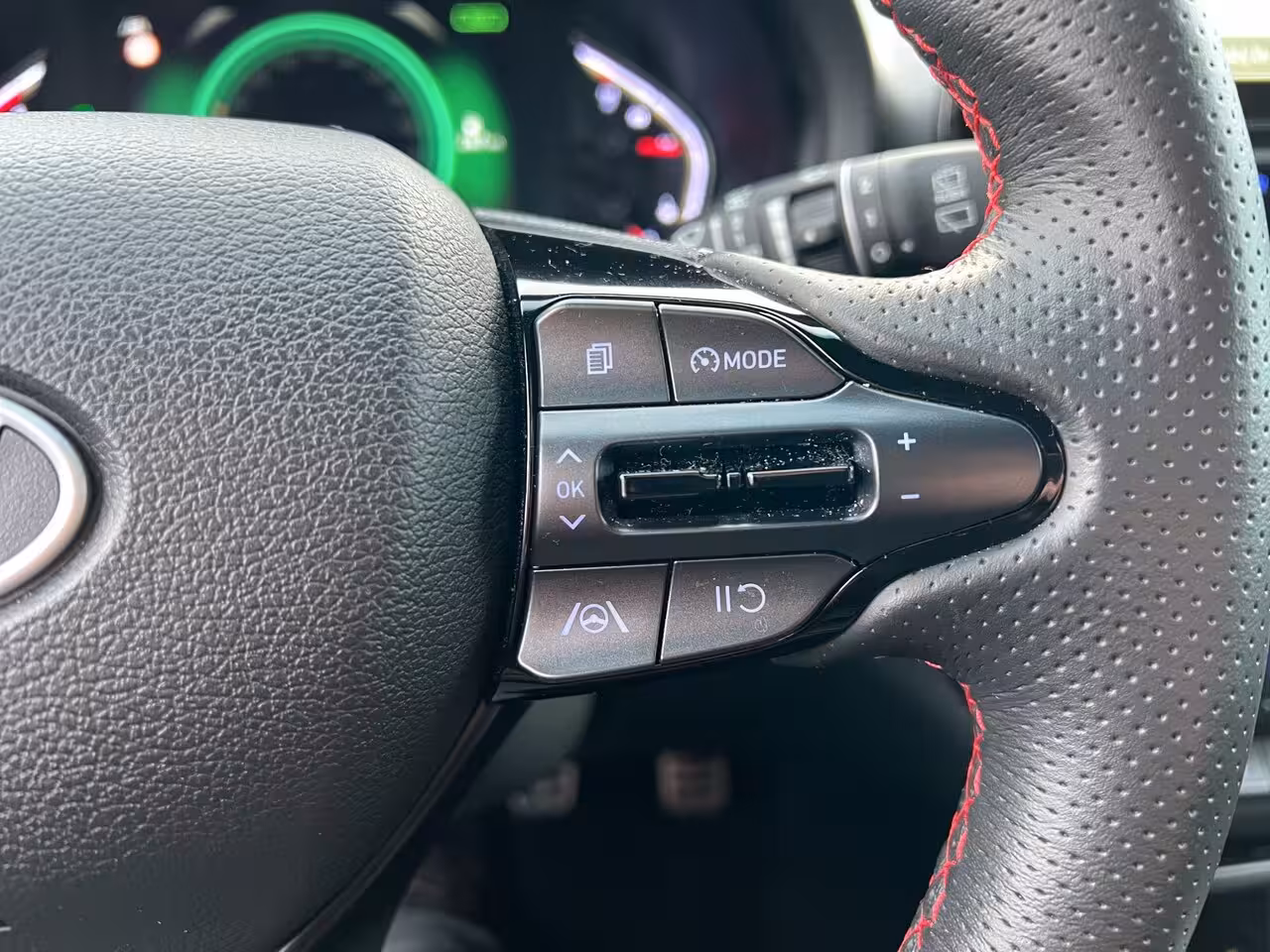 Hyundai i30 1.5 T-GDi 160pk MHEV N-Line Camera | Dodehoek detectie | Bestuurdersstoel met geheugen | D