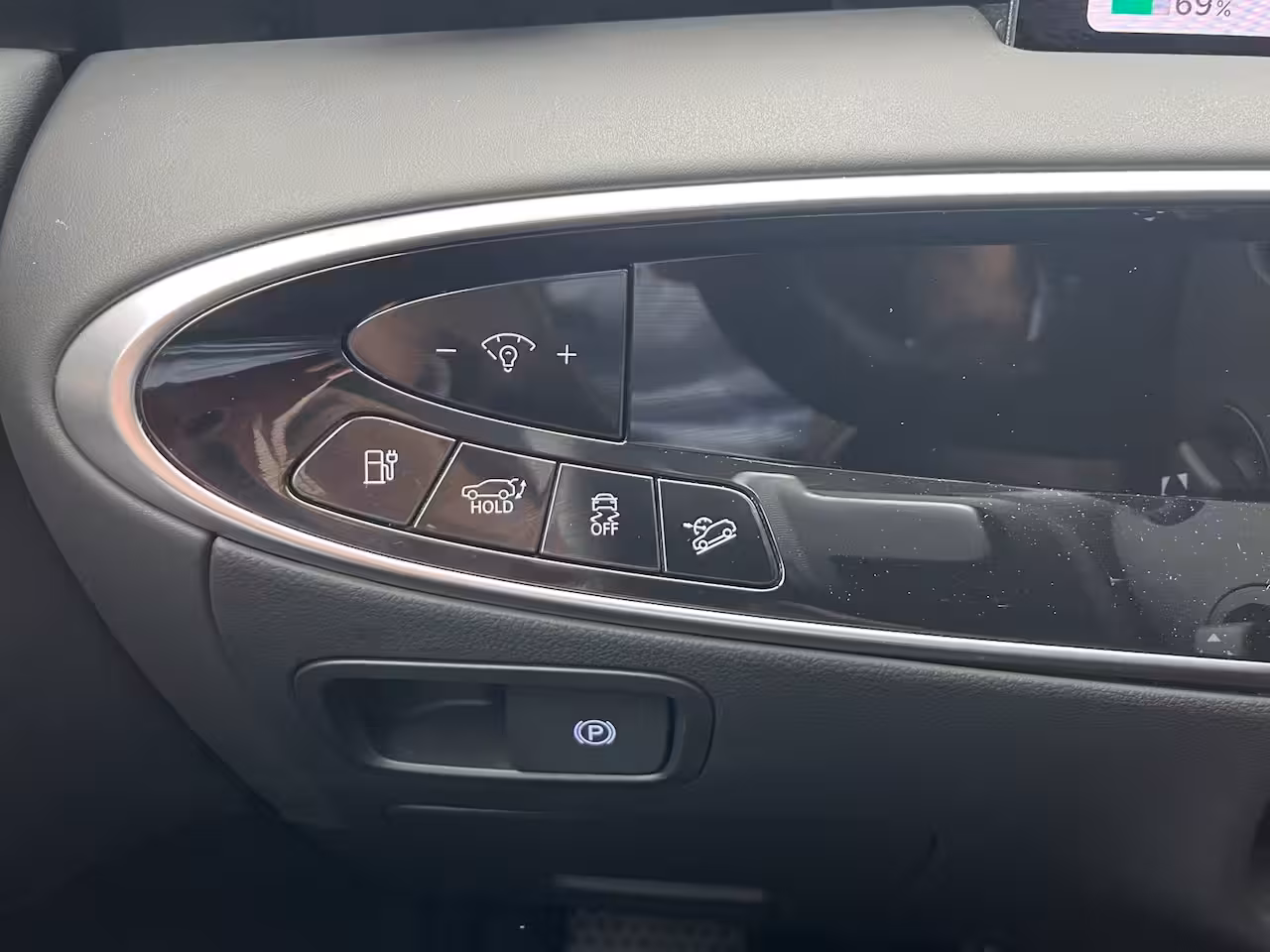 Genesis GV70 Performance Dual Motor Premium 84 kWh 490pk | Bestuurdersstoel met geheugen | 360 graden C