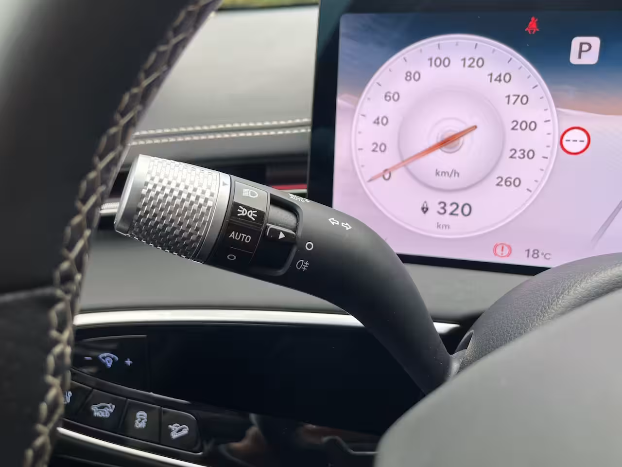 Genesis GV70 Performance Dual Motor Premium 84 kWh 490pk | Bestuurdersstoel met geheugen | 360 graden C