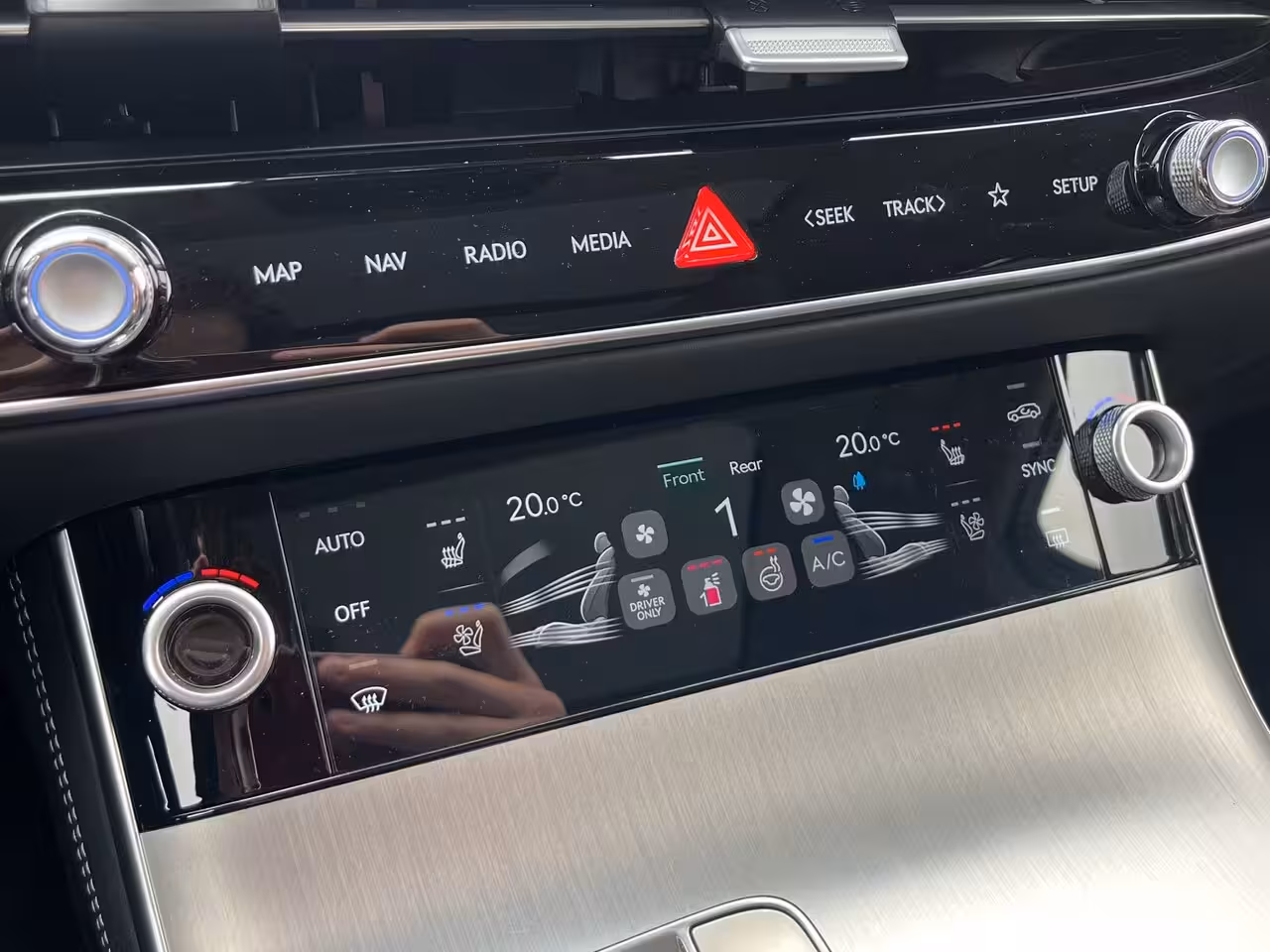 Genesis GV70 Performance Dual Motor Premium 84 kWh 490pk | Bestuurdersstoel met geheugen | 360 graden C